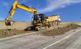 copertura discarica: enkadrain 5006H - bentoShield 5000 - enkamat 7020 